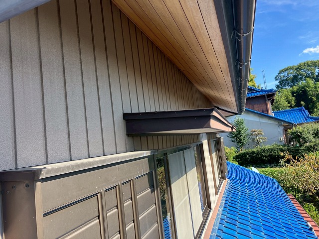 2階の屋根の雨樋